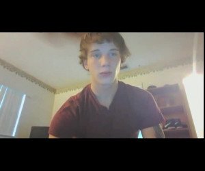 college twink jerking off in his dorm
