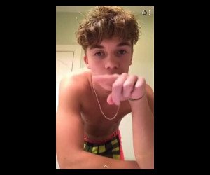 amateur college twink jerking off